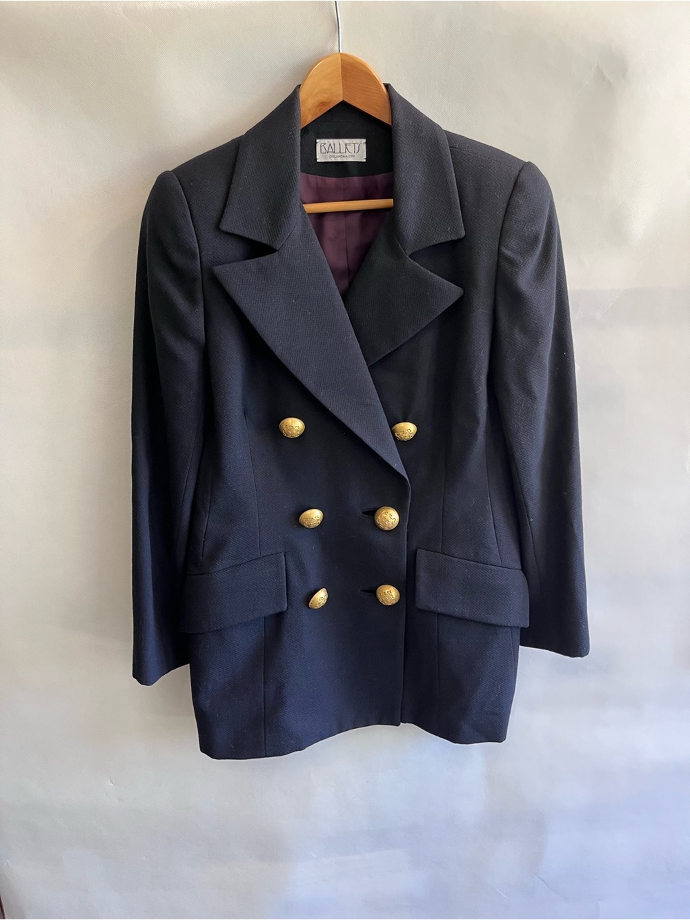 Vintage David Hayes Navy Wool Blazer Chunky Gold Buttons 80’s